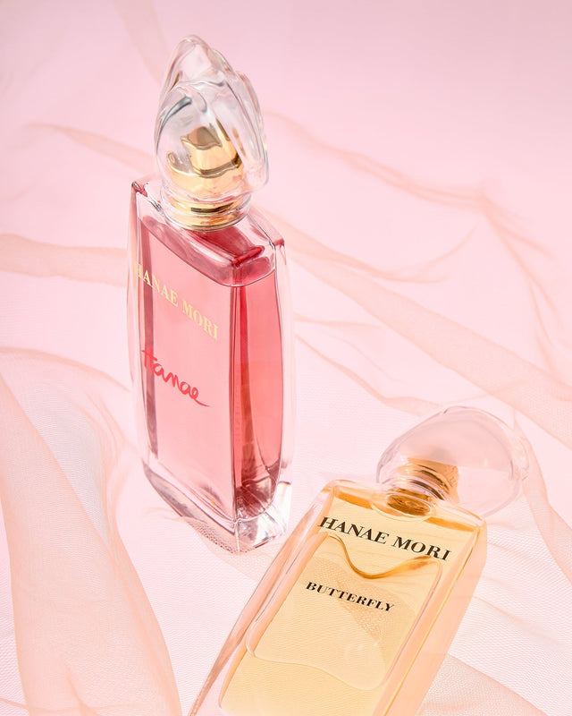 Celebrating Mothers with Elegance: The Art of Gifting a Fragrance