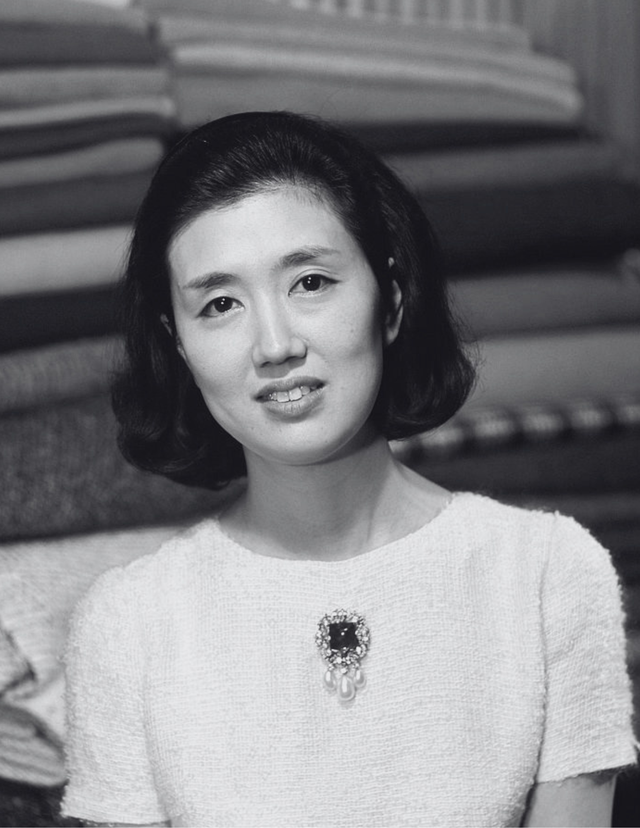 Hanae Mori: The First Japanese Fashion Icon to Reach the World